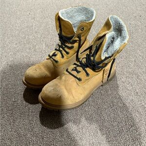 Timberland Boots with Black Laces